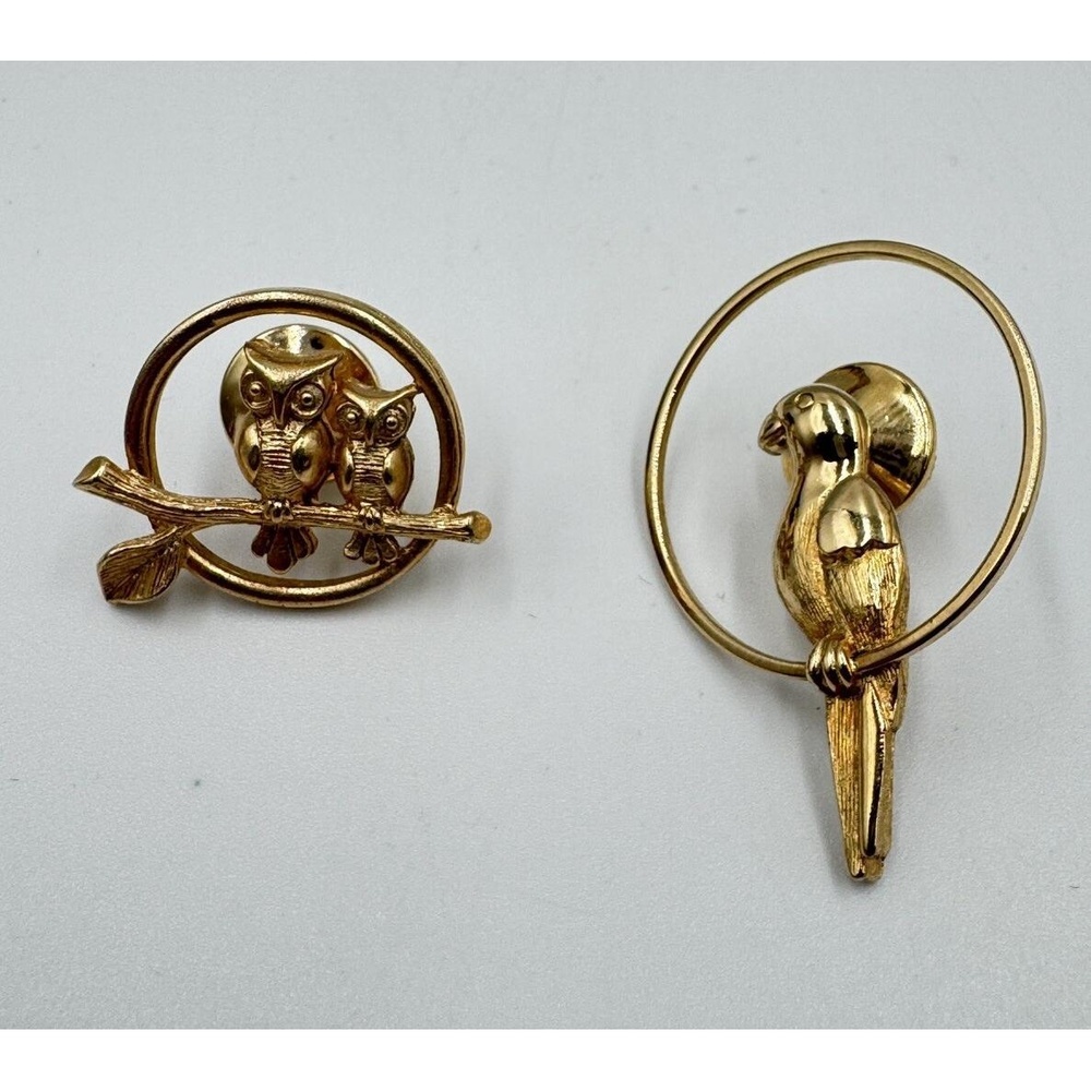 Lot 2 Vintage Avon Bird Lapel Pins Gold Tone Owls Parrot‎